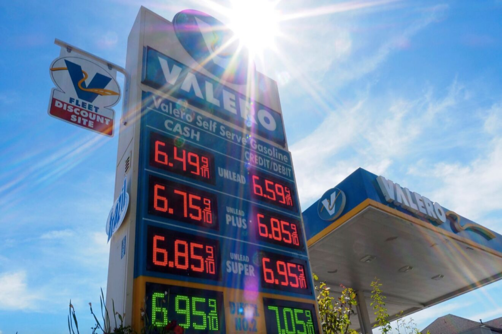 Gas Prices Today April 22 2023 Check The Cheapest Gas Stations Today 